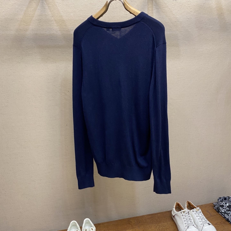 Bv*b*rry sweaters